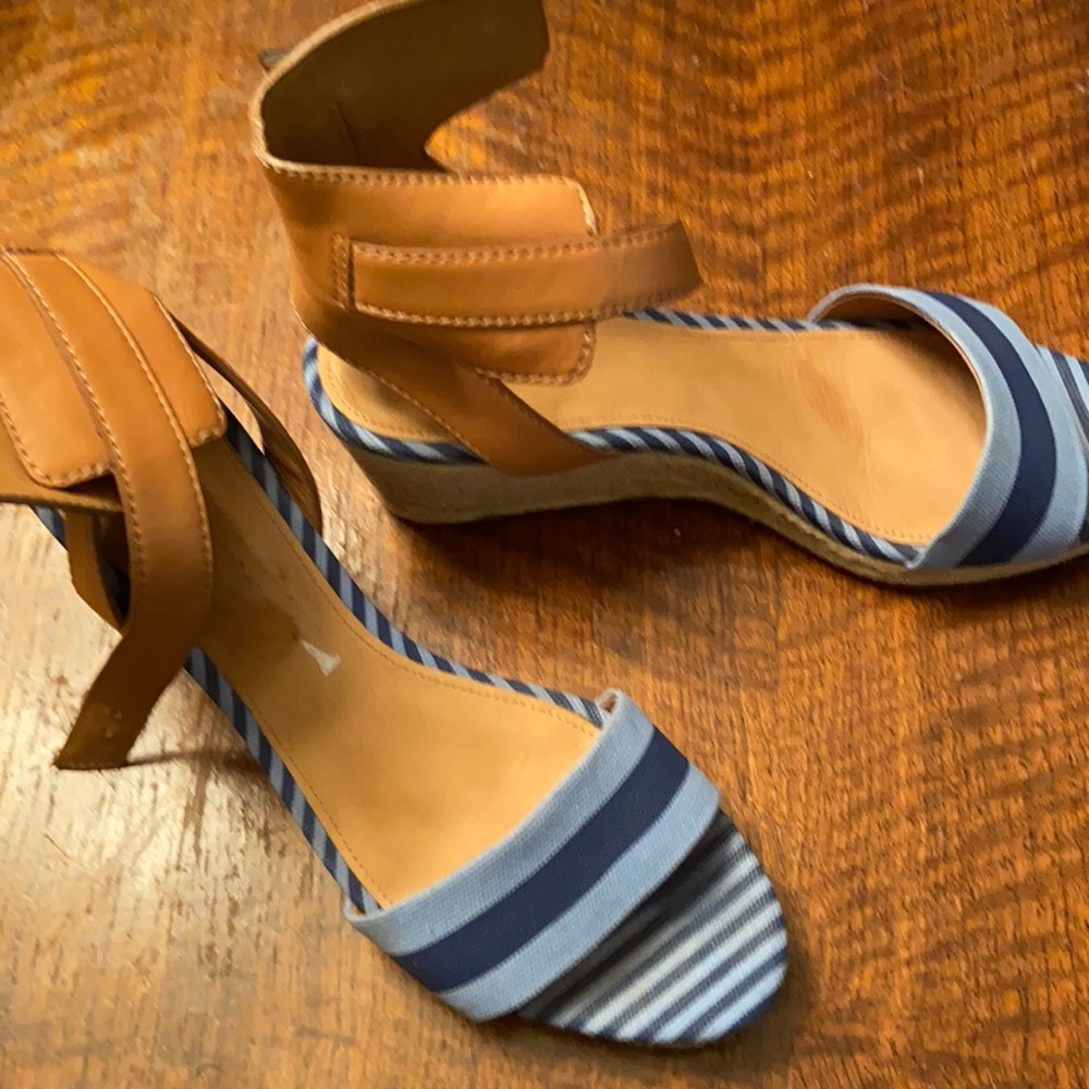 Coach espadrilles blue stripe. Leather buckle